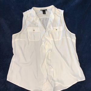 Sleeveless blouse